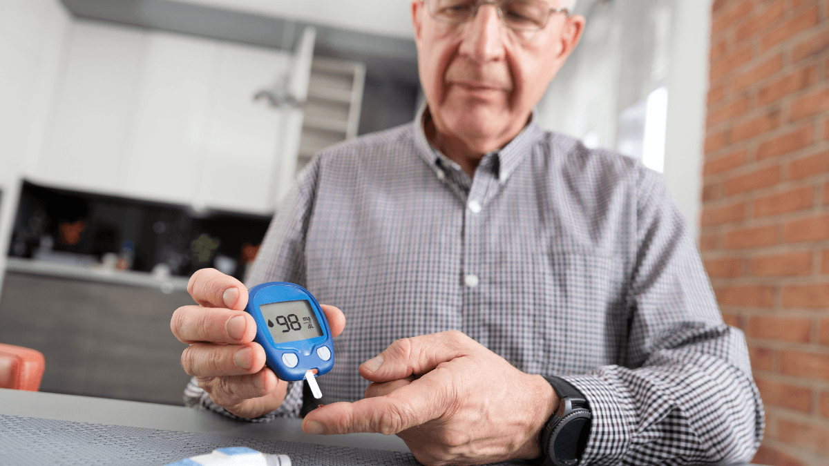 Why Tirzepatide Outperforms Other GLP-1 RAs: Fewer GI Side Effects and Lower Risk of Diabetic Retinopathy