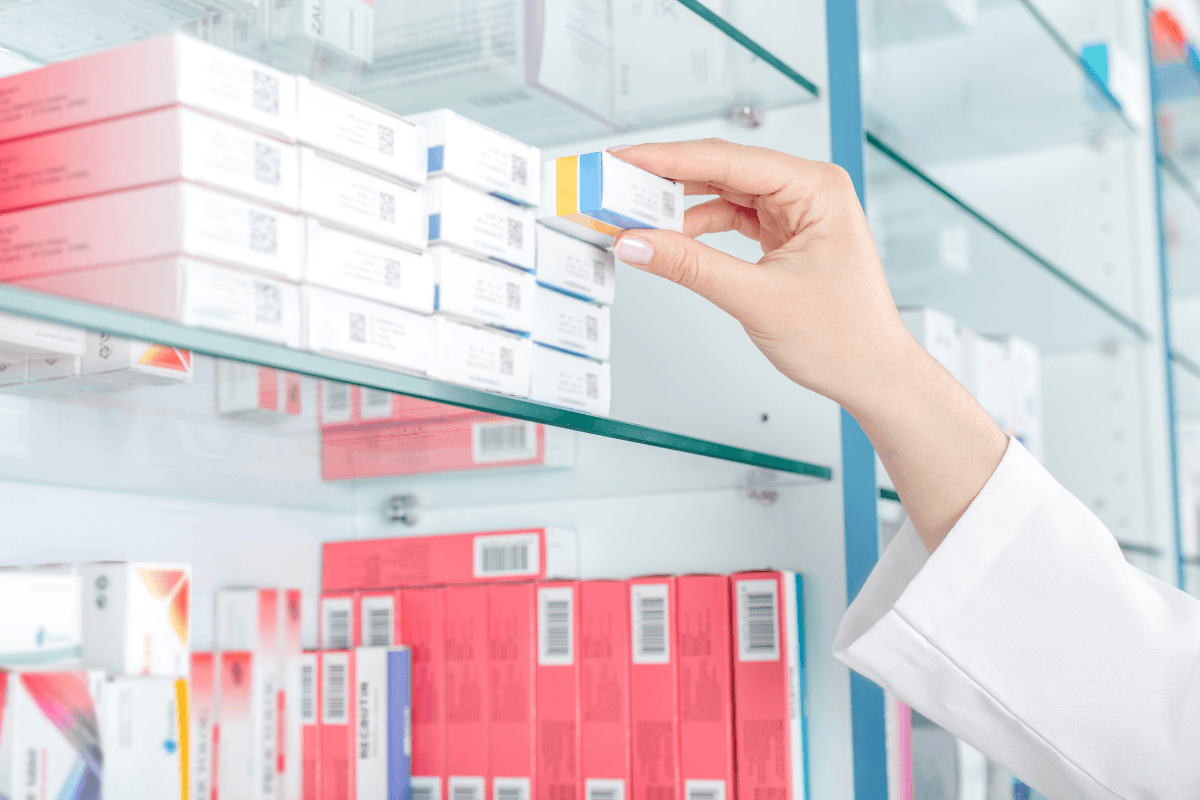 Fluvoxamine vs Escitalopram
